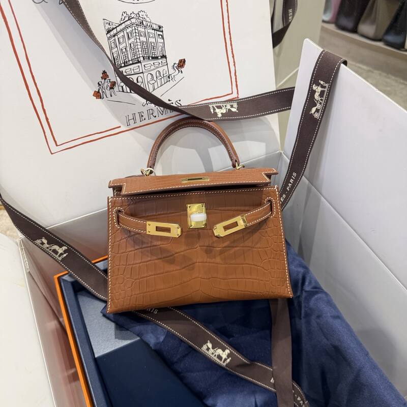 Hermes Kelly 19 Pink lizard top handle — Premium Replica