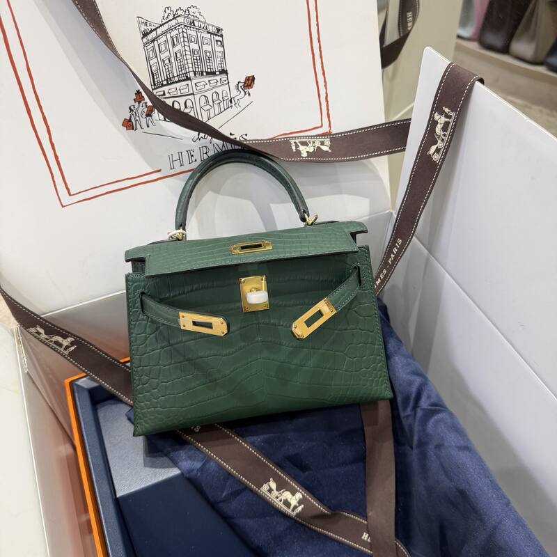 Hermes Kelly 19 Pink lizard top handle — Premium Replica