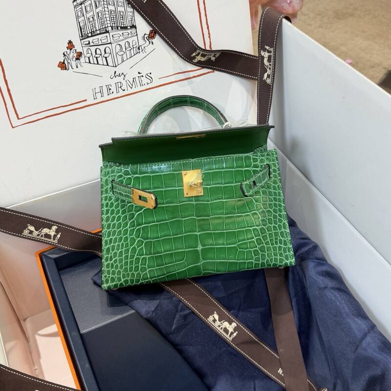 Hermes Kelly 19 Pink lizard top handle — Premium Replica