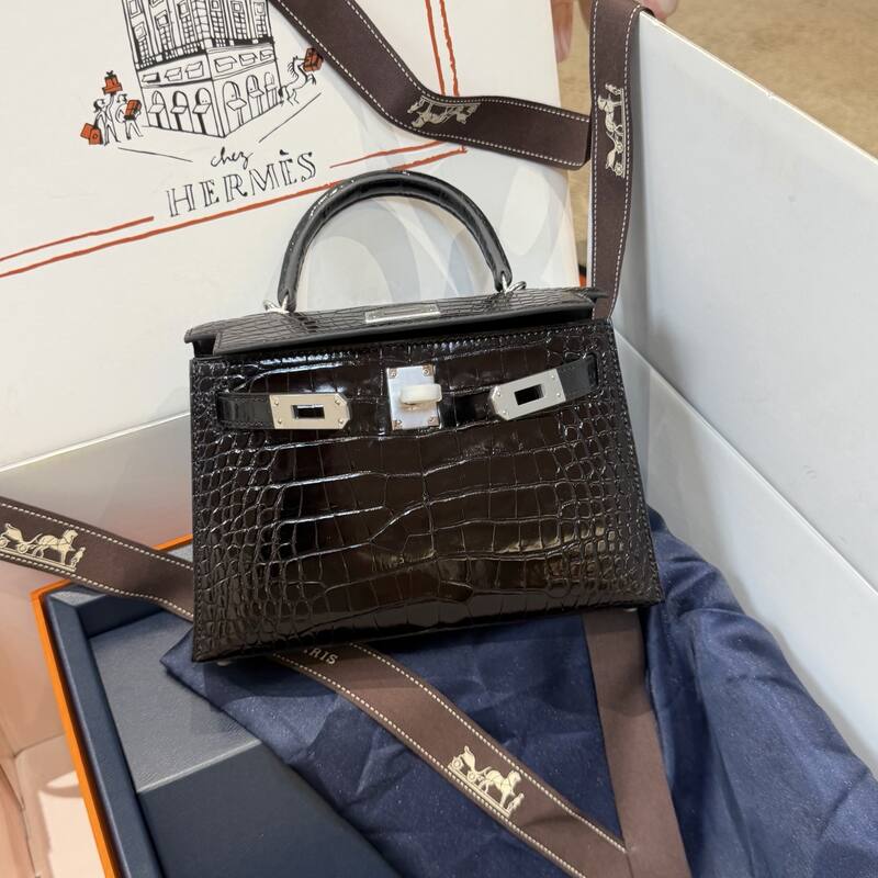 Hermes Kelly 19 Pink lizard top handle — Premium Replica