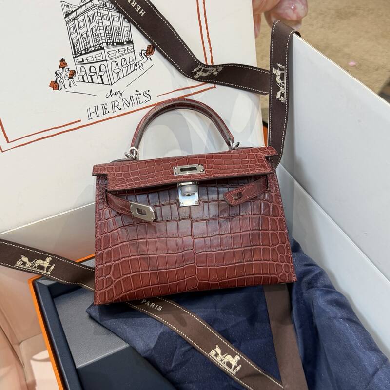 Hermes Kelly 19 Pink lizard top handle — Premium Replica