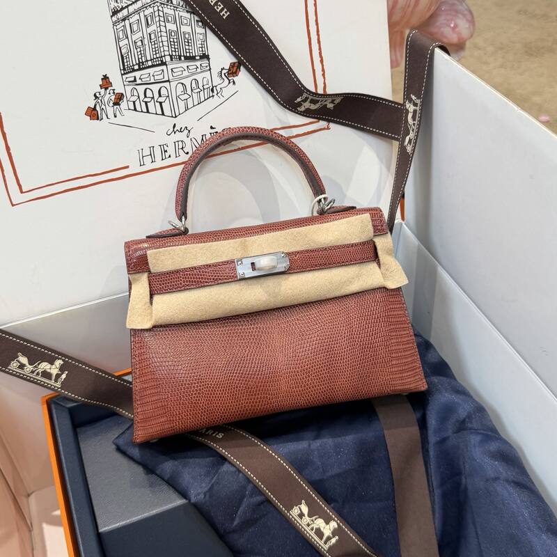 Hermes Kelly 19 Pink lizard top handle — Premium Replica