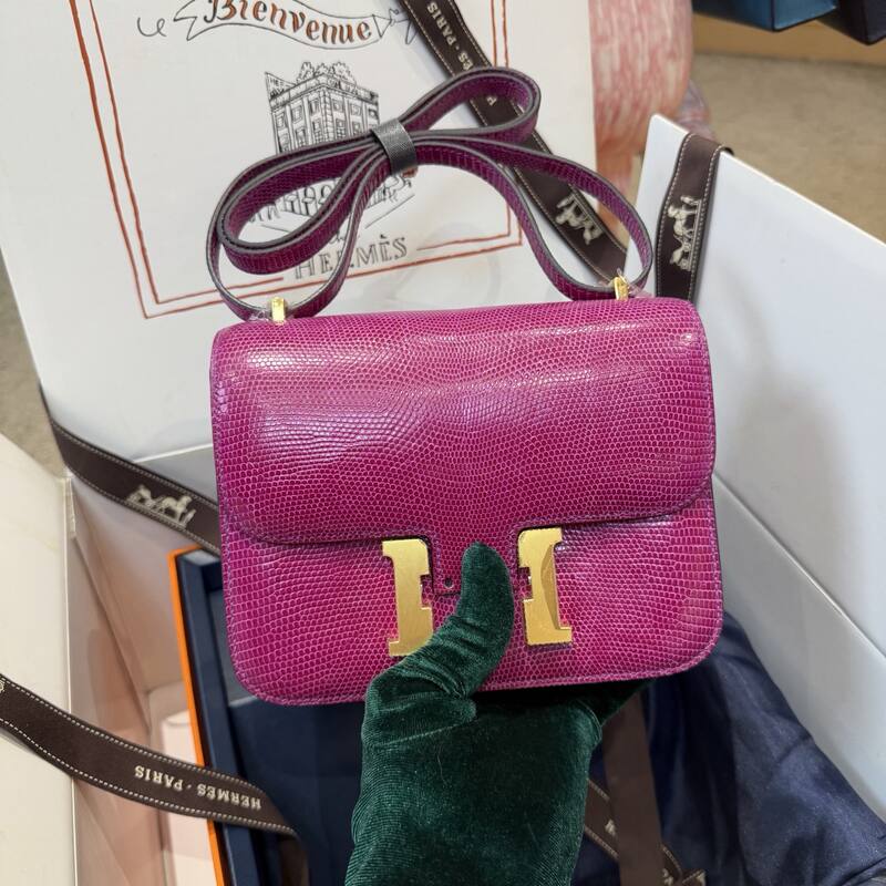 Hermes Constance 19 Pink lizard shoulder — AAA Quality Replica