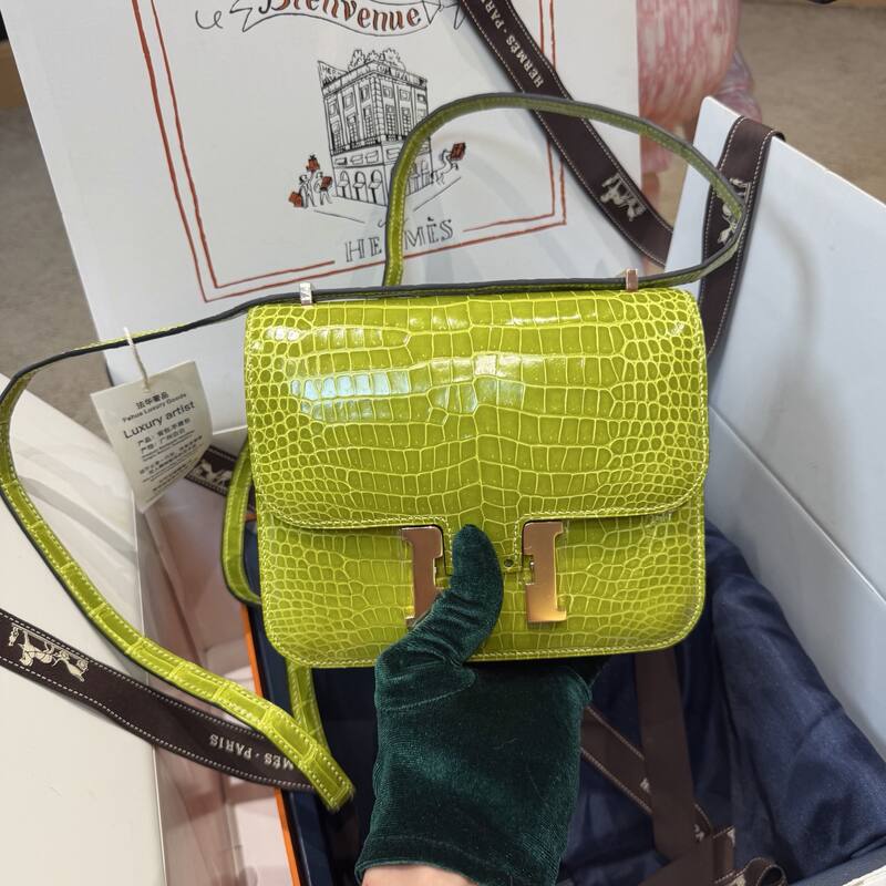 Hermes Constance 19 Pink lizard shoulder — AAA Quality Replica