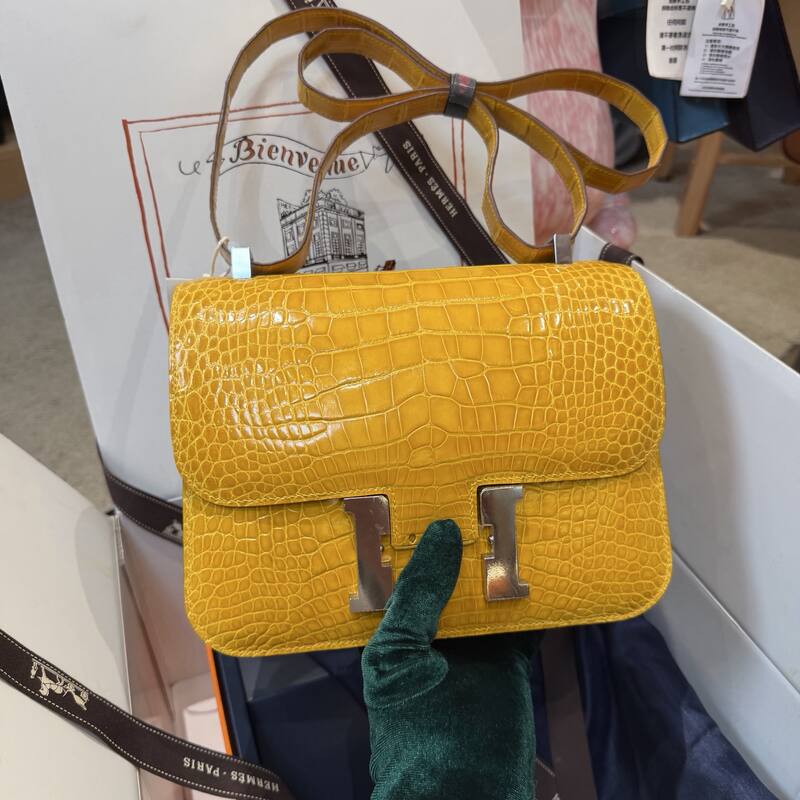 Hermes Dark Brown Crocodile crossbody — 1:1 Replica