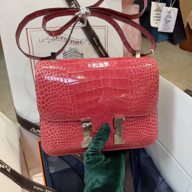 Hermes Dark Brown Crocodile crossbody — 1:1 Replica