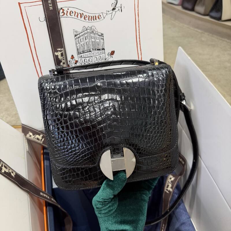 Hermes Dark Brown Crocodile crossbody — 1:1 Replica