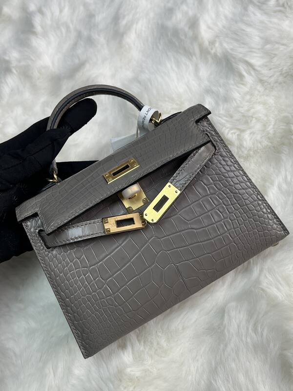 Hermes Kelly 19 Pink lizard top handle — Premium Replica