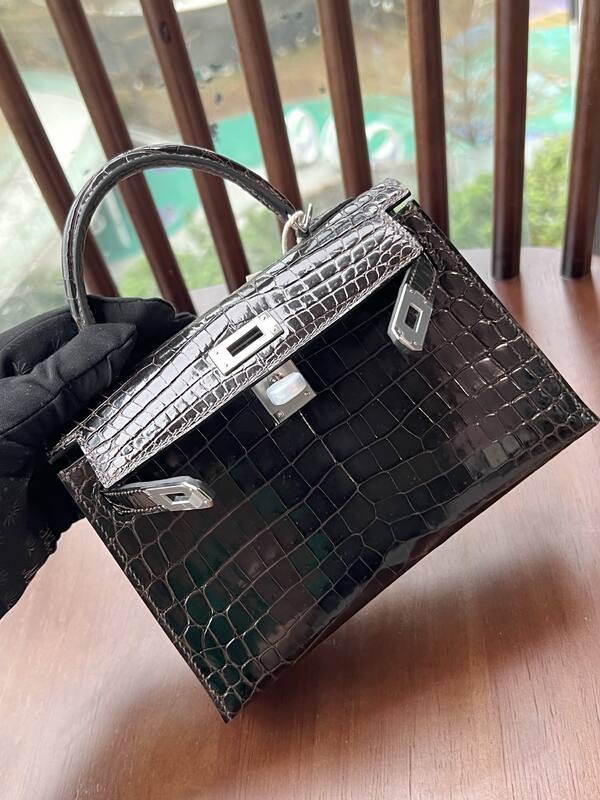 Hermes Kelly 19 Pink lizard top handle — Premium Replica