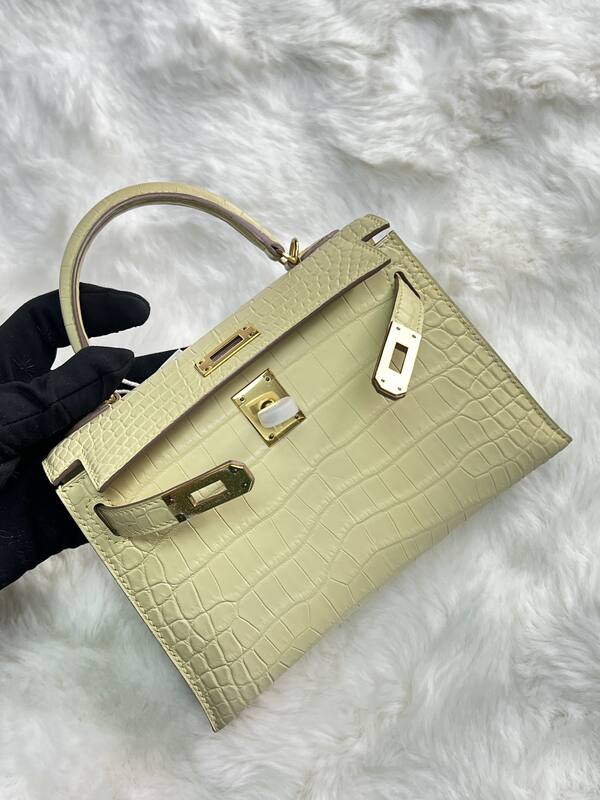 Hermes Kelly 19 Pink lizard top handle — Premium Replica