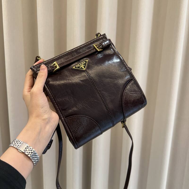 Prada Brown 25x18x10cm shoulder bag — Top Quality Replica