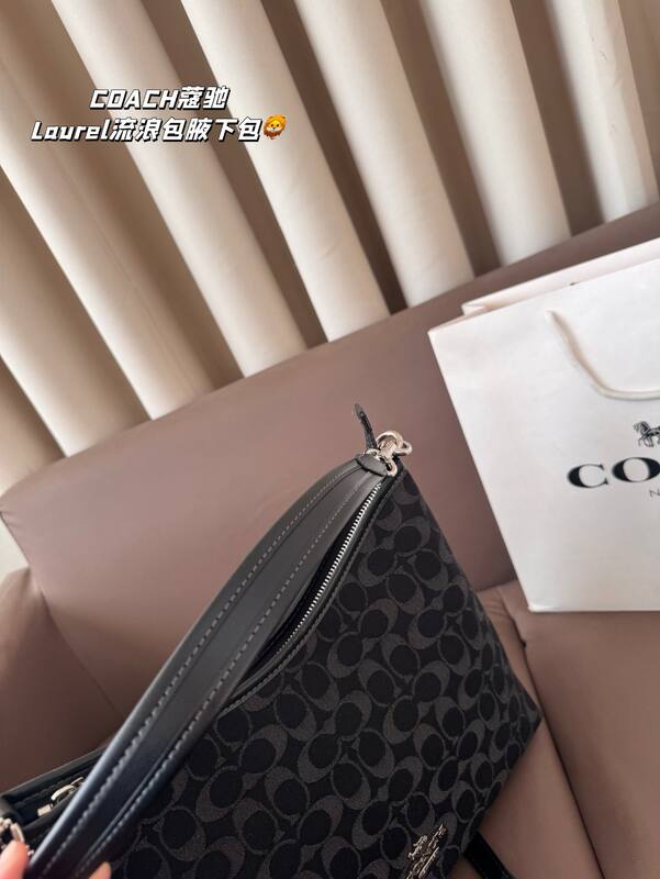 Coach Black shoulder bag — 1:1 Replica