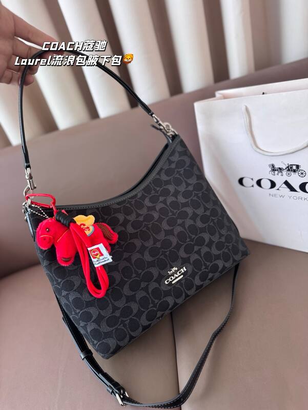 Coach Black shoulder bag — 1:1 Replica