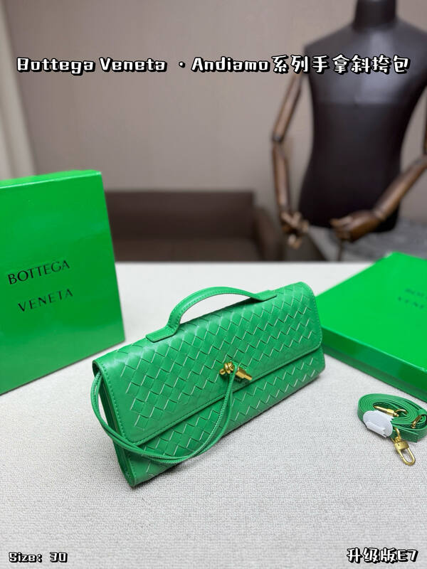 Bottega Veneta Green shoulder bag — Premium Replica