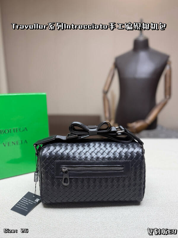 Bottega Veneta Calfskin shoulder bag — Premium Replica