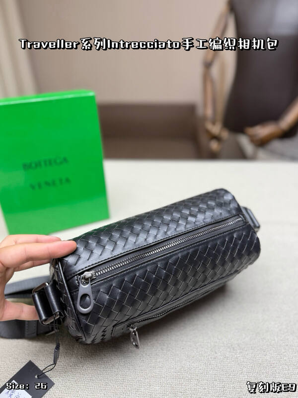 Bottega Veneta Calfskin shoulder bag — Premium Replica