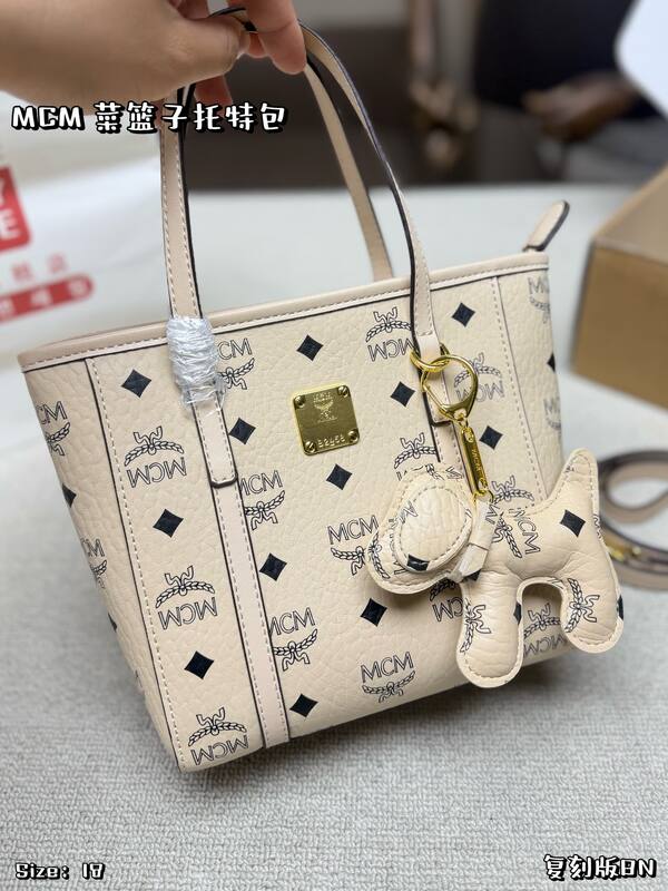 MCM Toni Visetos shoulder bag — AAA Quality Replica