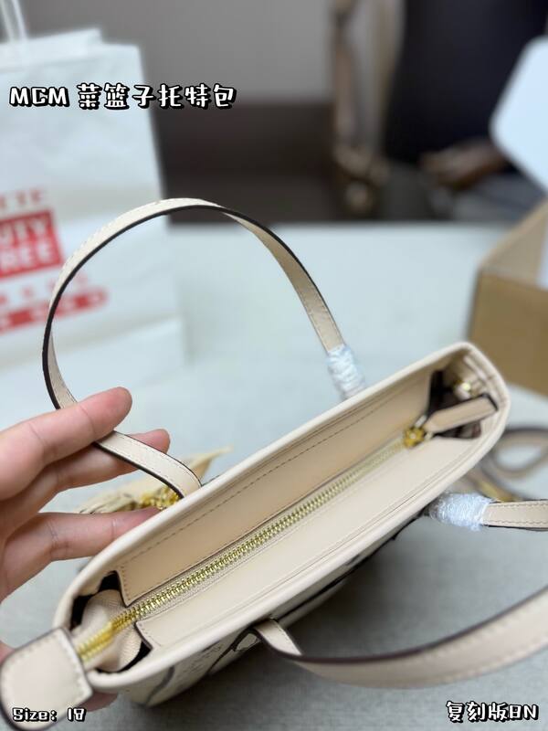 MCM Toni Visetos shoulder bag — AAA Quality Replica
