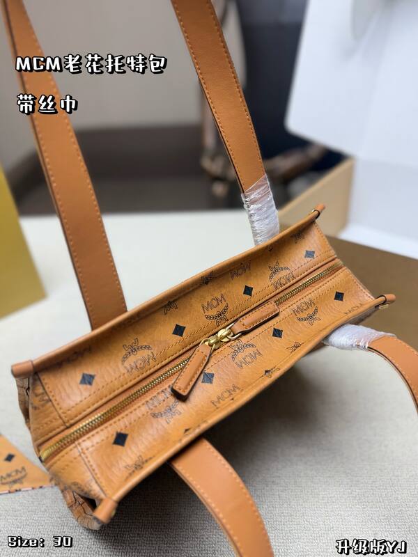 MCM Monogram shoulder bag — Top Quality Replica