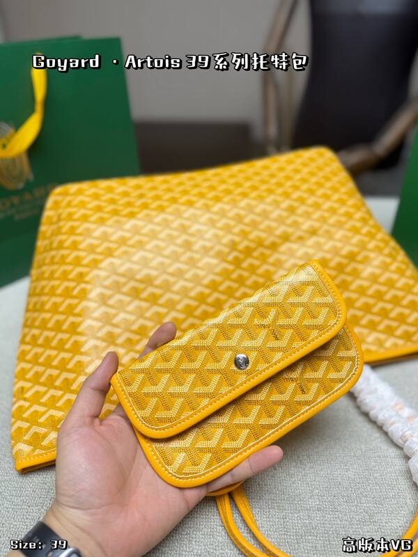 Goyard shoulder bag — 1:1 Replica