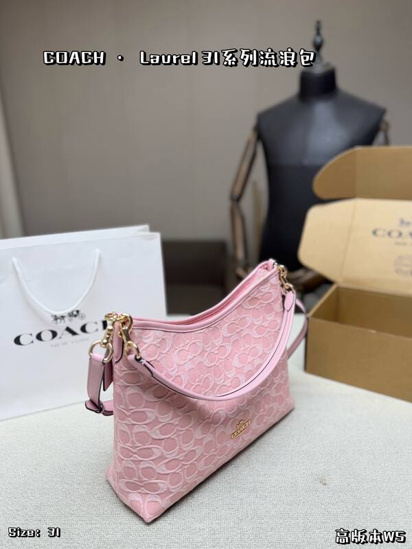 Coach Pink shoulder bag — AAA Quality Replica