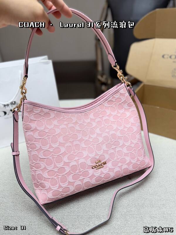 Coach Pink shoulder bag — AAA Quality Replica