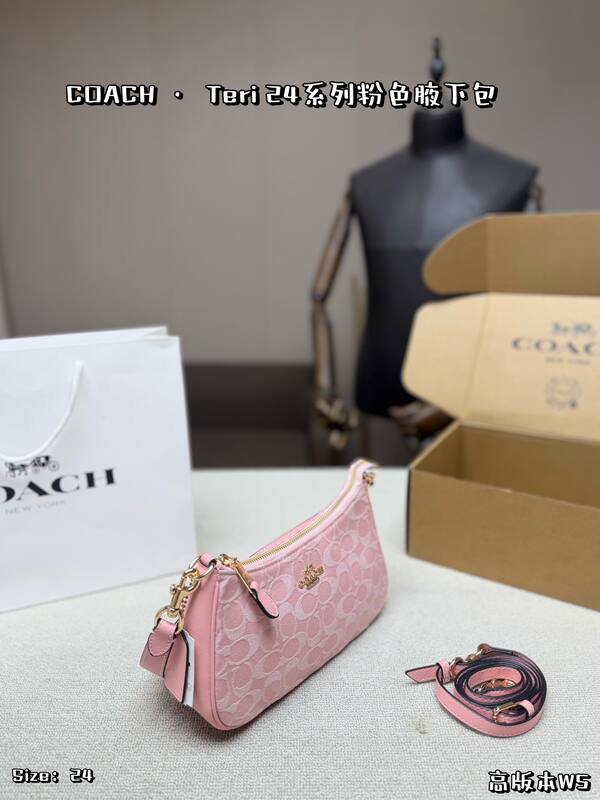 Coach Pink shoulder bag — 1:1 Replica