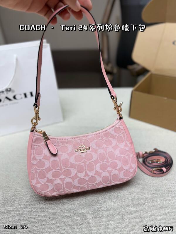 Coach Pink shoulder bag — 1:1 Replica