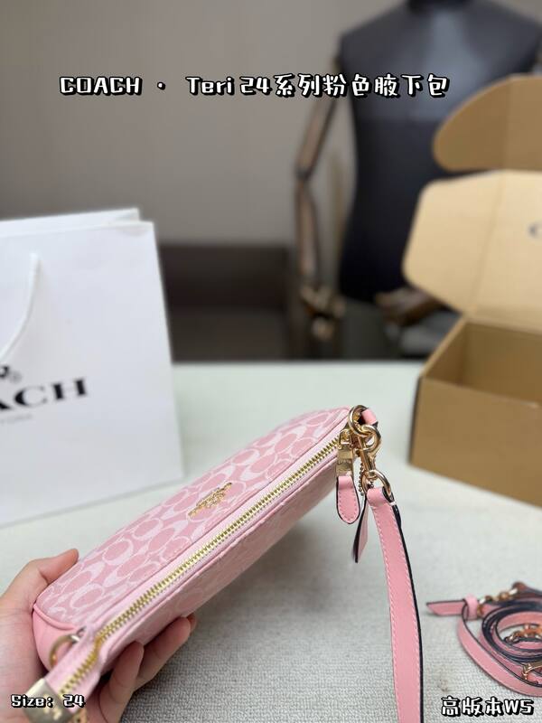 Coach Pink shoulder bag — 1:1 Replica