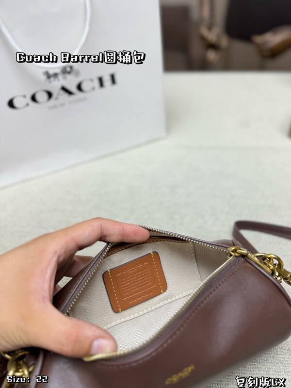 Coach Brown shoulder bag — Top Quality Replica