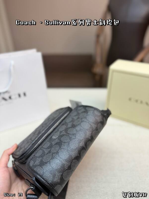 Coach Black shoulder bag — 1:1 Replica