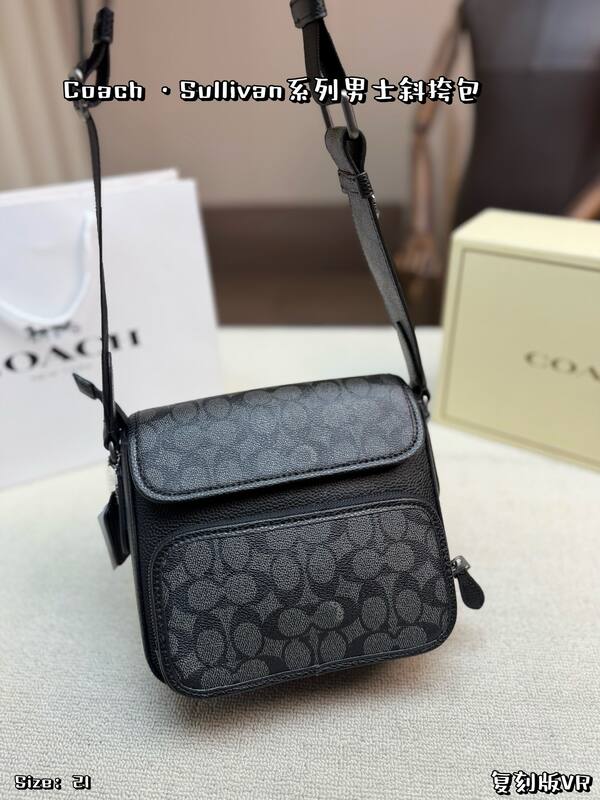 Coach Black shoulder bag — 1:1 Replica
