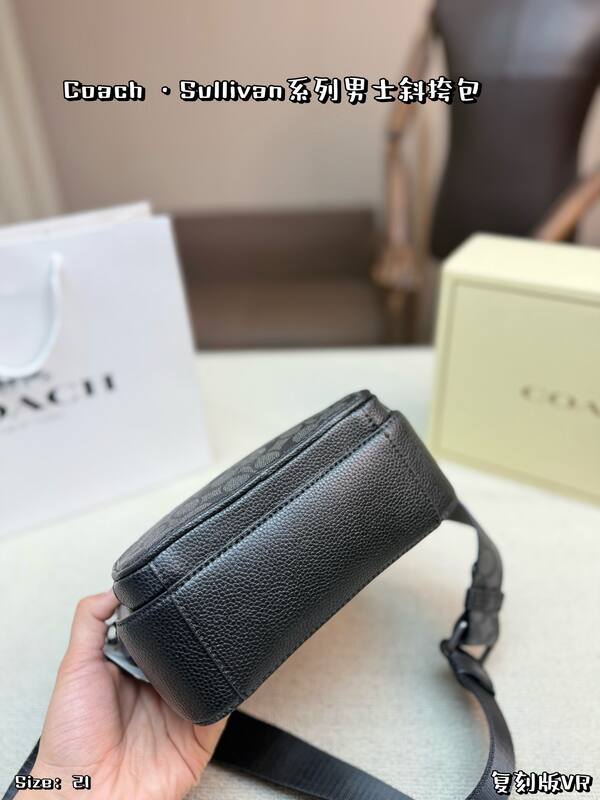 Coach Black shoulder bag — 1:1 Replica