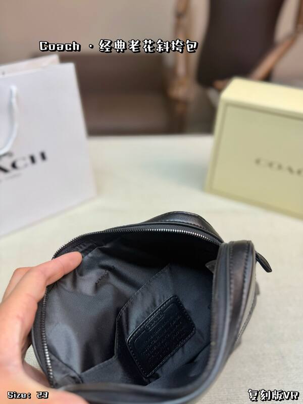 Coach Black shoulder bag — 1:1 Replica