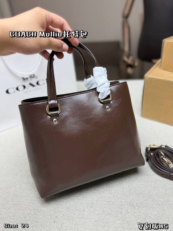 Coach Black shoulder bag — 1:1 Replica