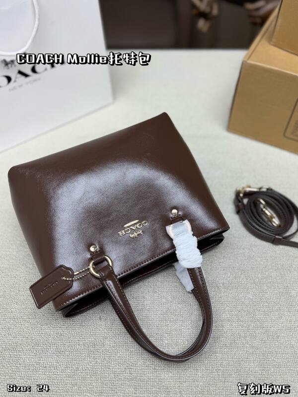 Coach Black shoulder bag — 1:1 Replica