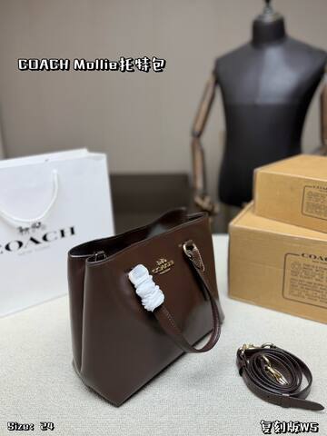 Coach Black shoulder bag 1 1 Replica