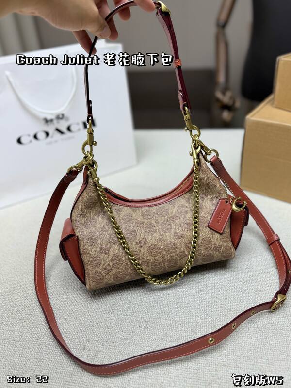 Coach shoulder bag — 1:1 Replica