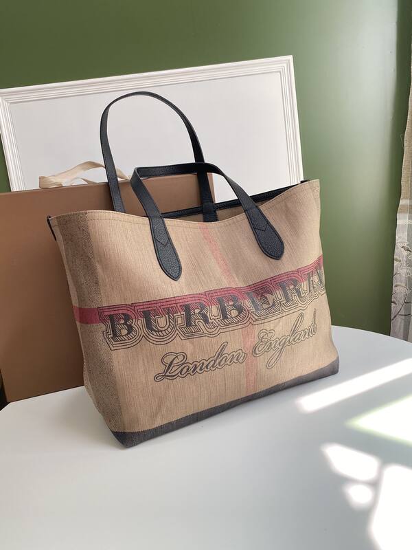 Burberry Black 40x30x16cm shoulder bag — Top Quality Replica
