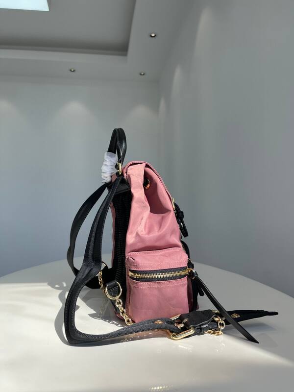 Burberry Black 25x18x10cm shoulder bag — Premium Replica