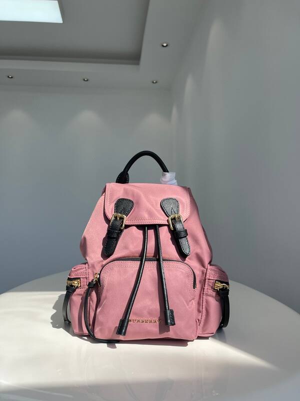 Burberry Black 25x18x10cm shoulder bag — Premium Replica