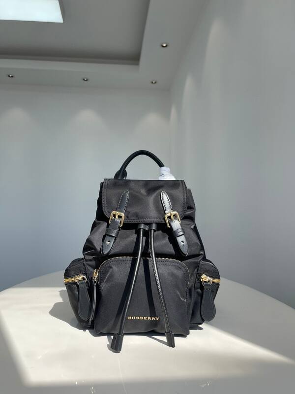 Burberry Black nylon with gold hardware 26x16x11cm backpack — 1:1 Replica