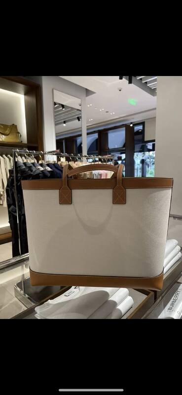Burberry Brown 40x30x16cm shoulder bag — 1:1 Replica