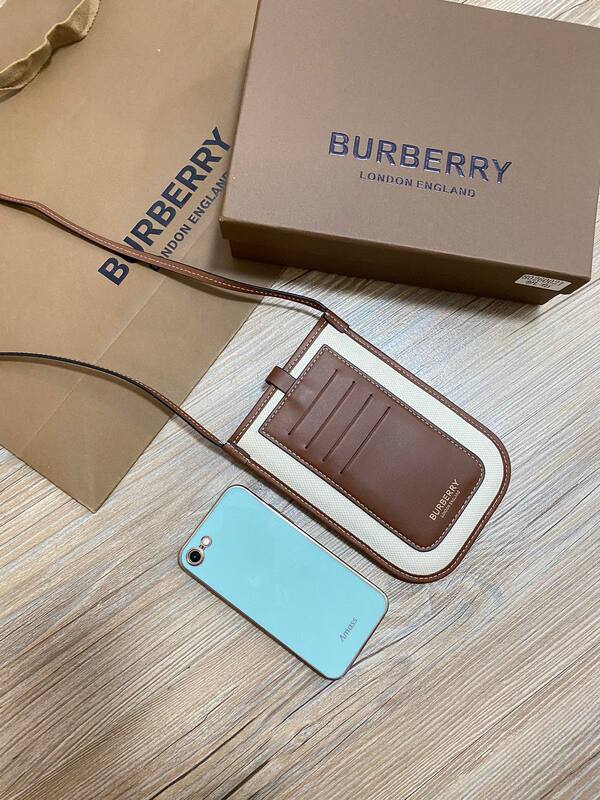 Burberry Brown shoulder bag — AAA Quality Replica