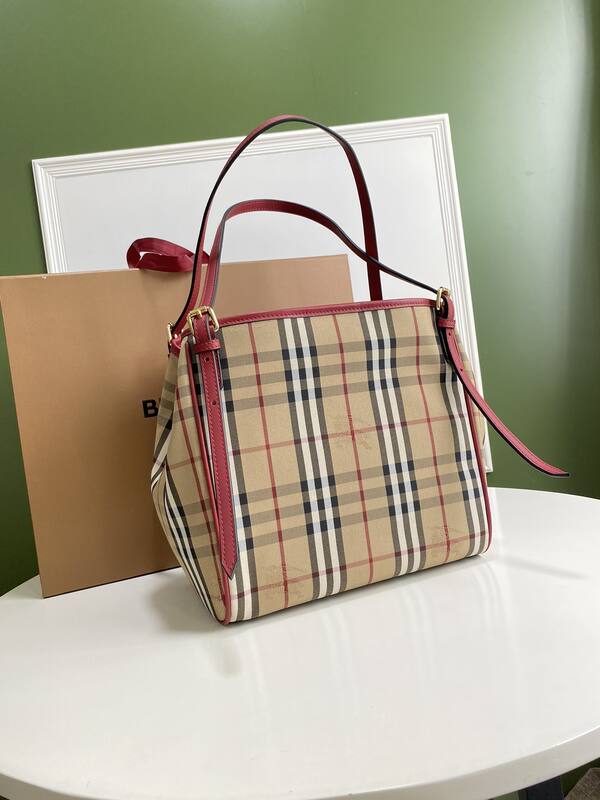 Burberry Red shoulder bag — AAA Quality Replica