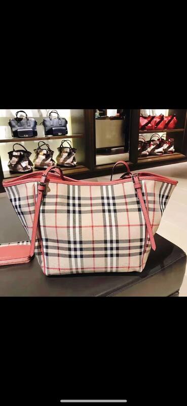 Burberry Pink shoulder bag — Top Quality Replica