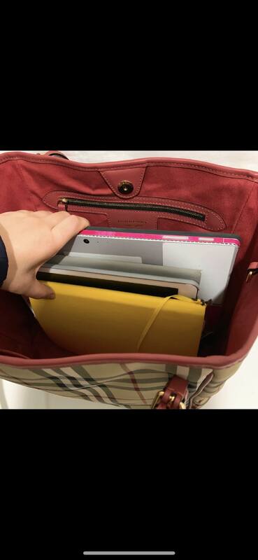 Burberry Pink shoulder bag — Top Quality Replica