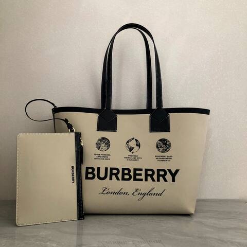 Burberry Black 40x30x16cm shoulder bag Premium Replica