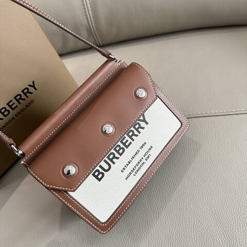 Burberry Brown 25x18x10cm shoulder bag AAA Quality Replica