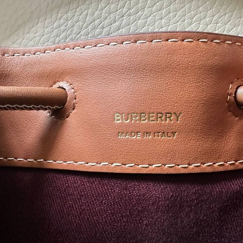 Burberry Brown shoulder bag — 1:1 Replica